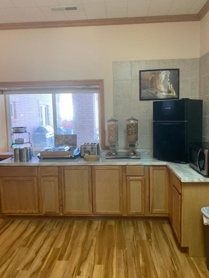 Zion'S Most Wanted Hotel Hildale Extérieur photo